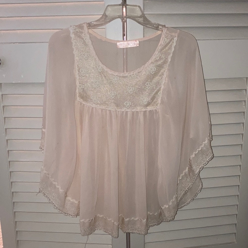 Prevett Cream flowy shirt